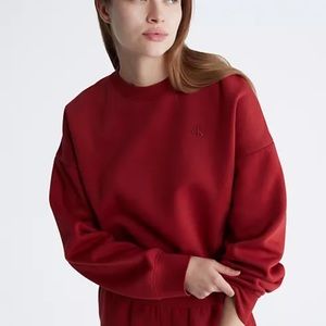 CALVIN KLEIN. MATCHING SWEAT SUIT